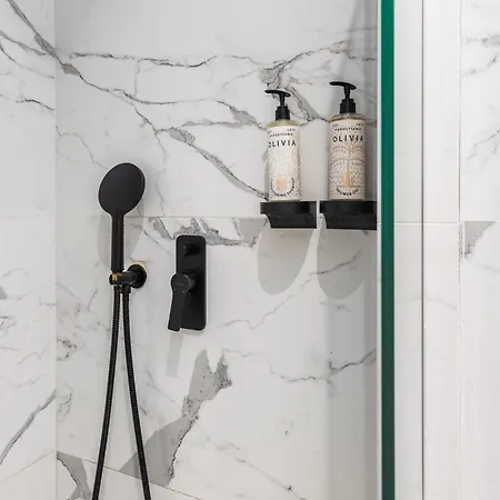 Apartment Blanc By Nest